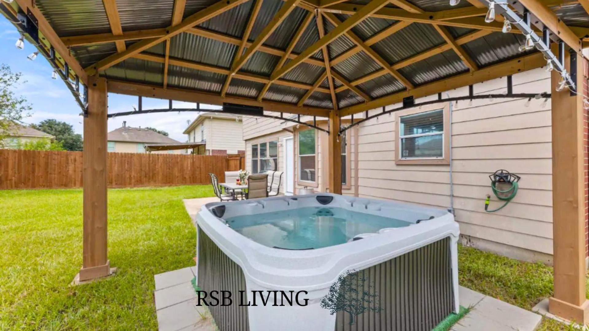 Brand New 4Br 2Ba Holiday Home With Hot Tub ヒューストン エクステリア 写真